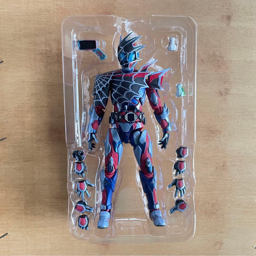 S.H.Figuarts 仮面ライダーデモンズ　バイス　ラブコフ