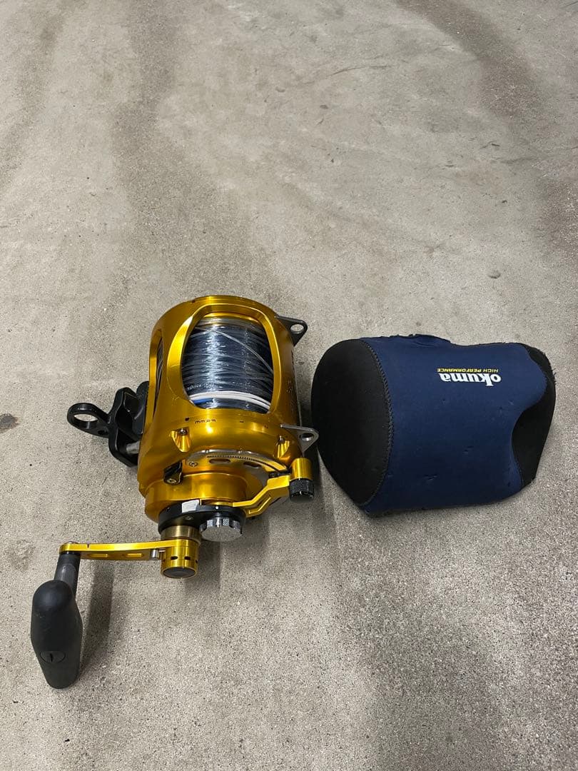 リール　マカイラ80Lb