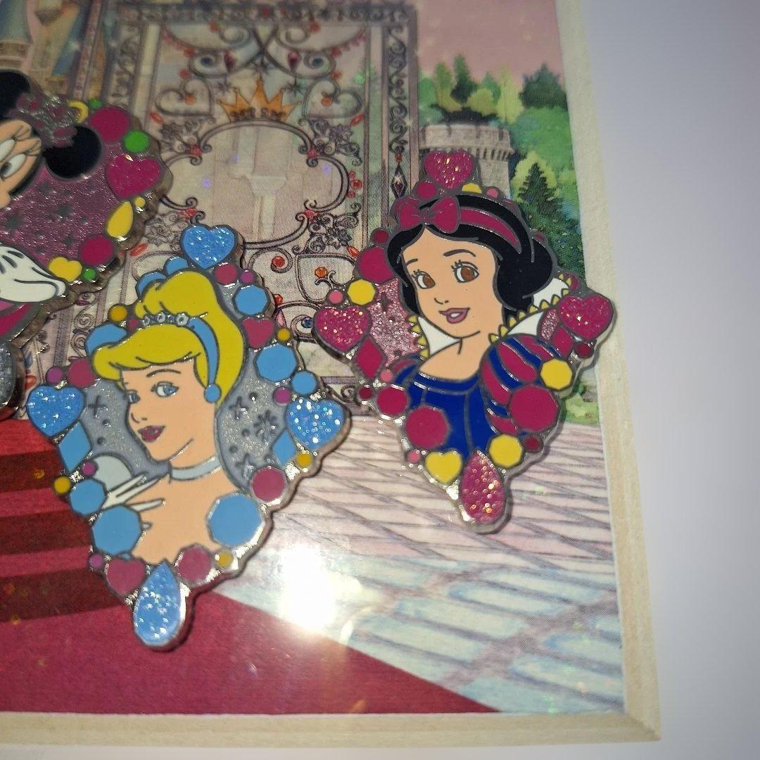 激レア　ディズニープリンセス　ディズニーピンバッジセット