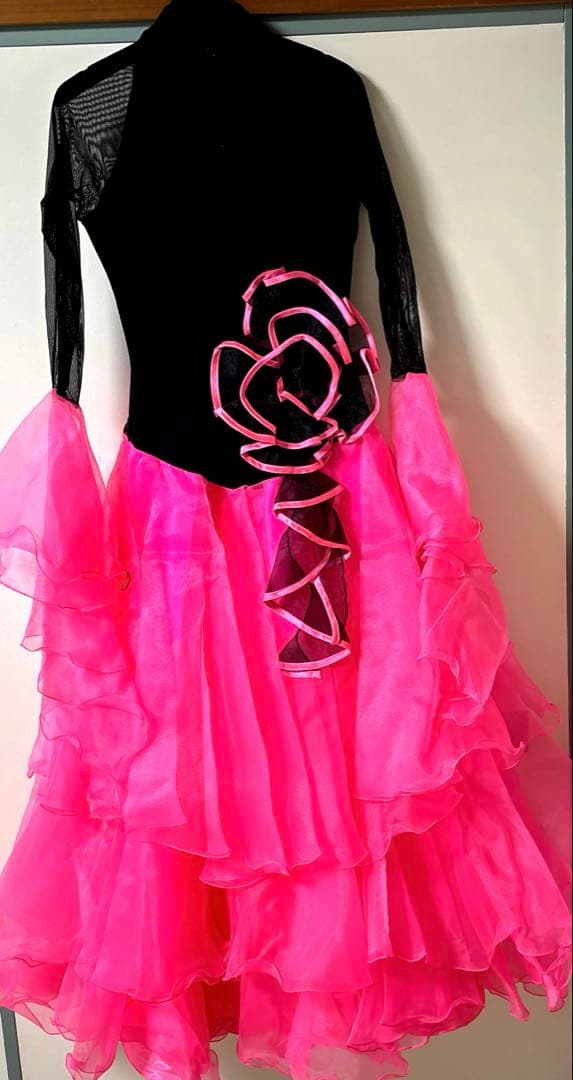 【極美品・着用1回】タカダンス 社交ダンス 正装ドレス（Mサイズ）日本製