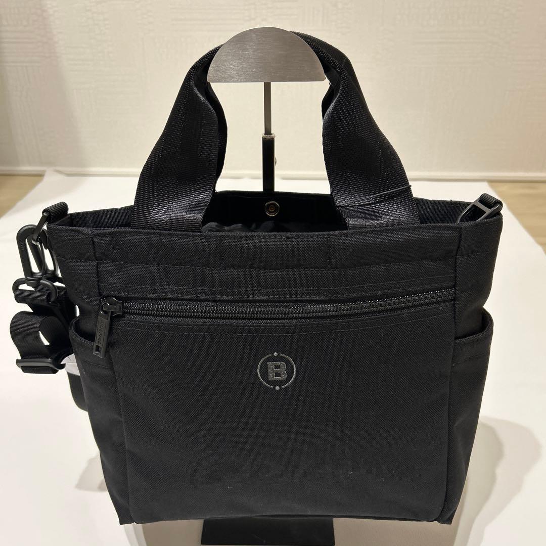 ヨッシー　ブリーフィング ラウンドバッグ 限定モデル【新品未使用】