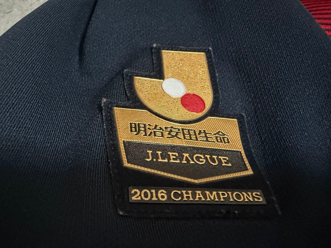 【美品】鹿島アントラーズ　ユニフォーム　XL ゴールドエンブレム　金崎夢生