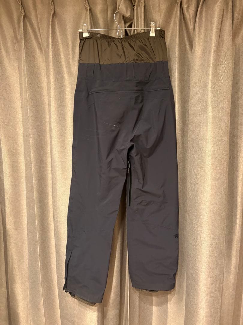 24-25 P.RHYTHM KITO PANTS SUMI Mサイズ
