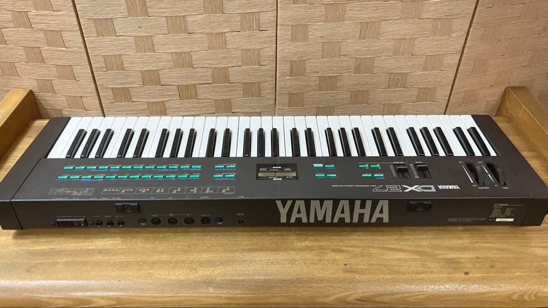 Yamaha DX27 FM音源キーボード ヤマハシンセサイザー　付属品多数