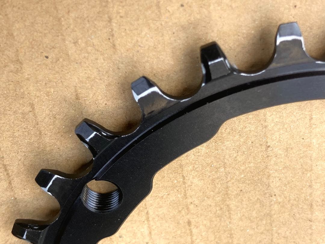 美品!!ウルフトゥース 30T 104 BCD ナローワイド WOLFTOOTH