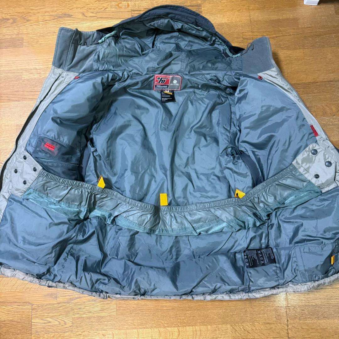 バートンBURTON 95FORMULAスノボダウンジャケットスキースノーボード
