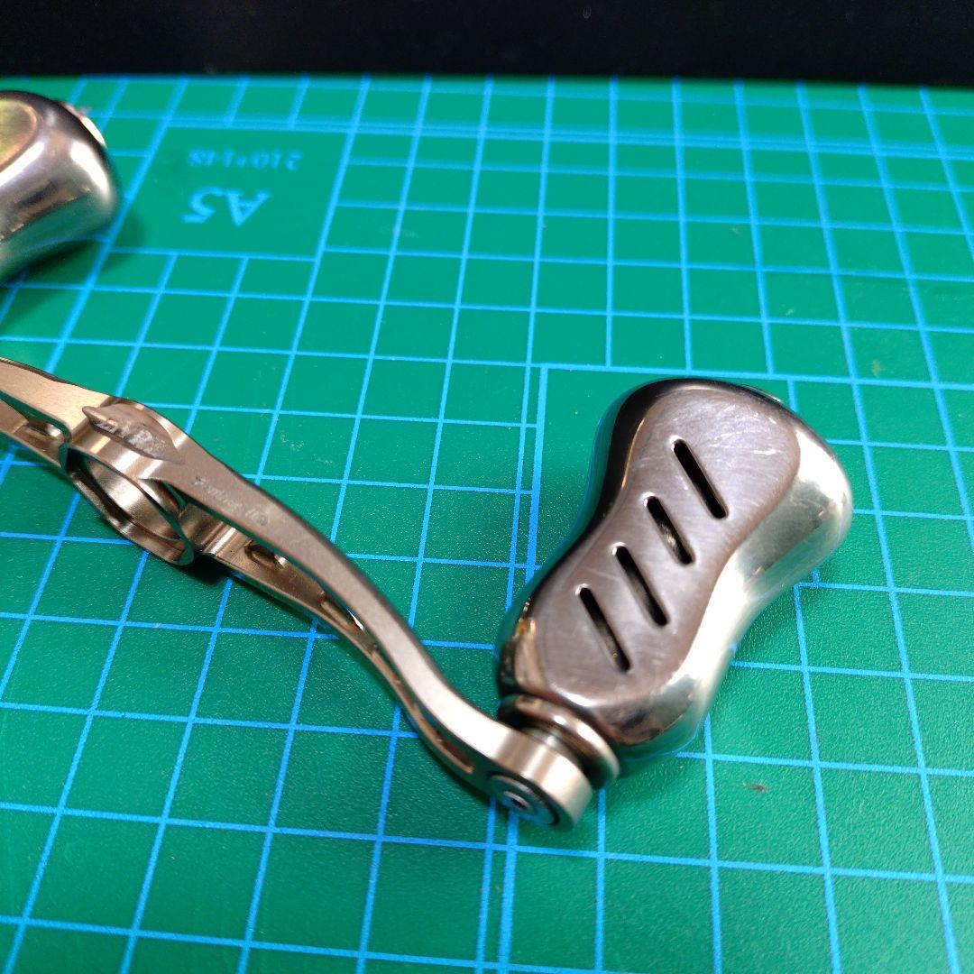 リブレ ハンドル　フェザー100 　センターナット シマノ左用