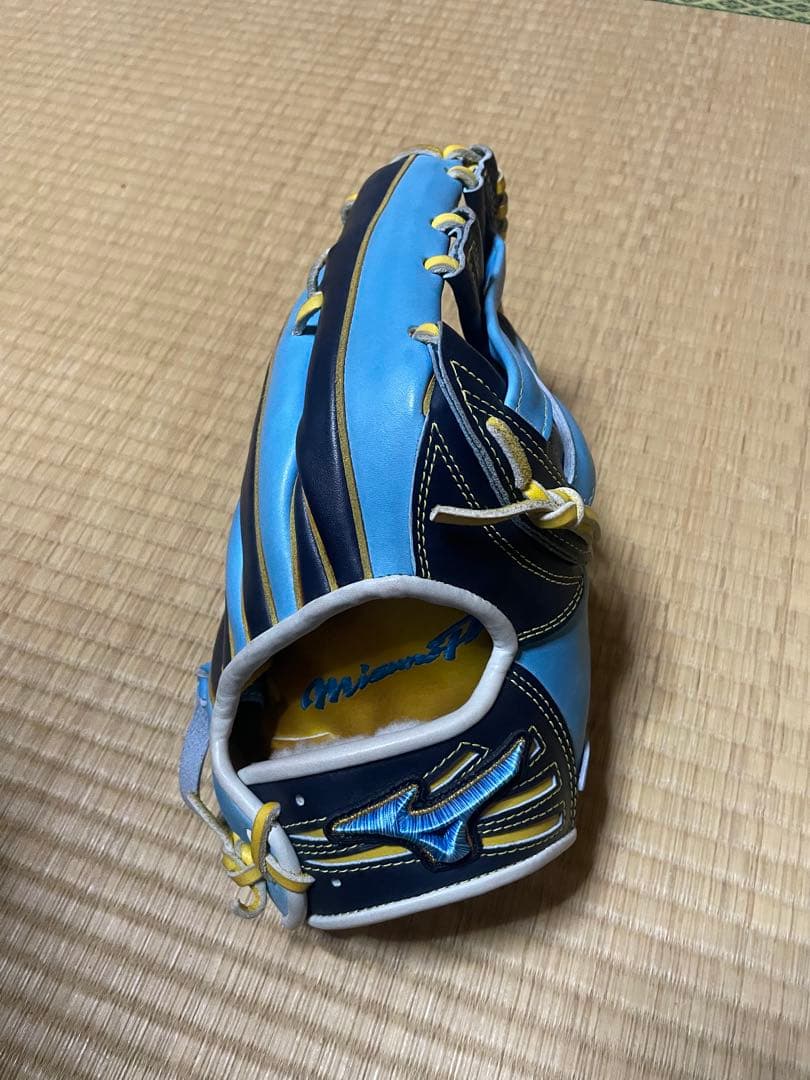 ミズノプロ　軟式用オーダーグラブ　外野手用　ダイバーシティブルー