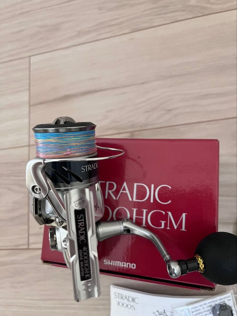 SHIMANOSTRADIC4000HG スピニングリール ゴメクサスノブ交換済