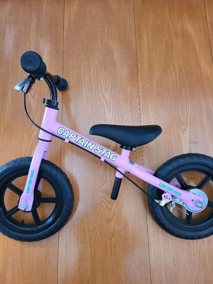 【美品】ストライダー トレーニングバイク キャプテンスタッグ ピンク