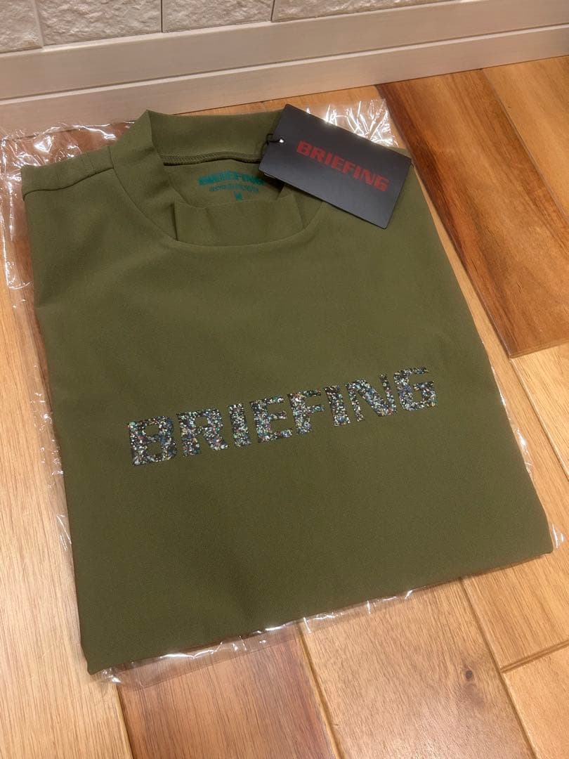 BRIEFING（ブリーフィング）モックネック半袖 オリーブ色 Mサイズ