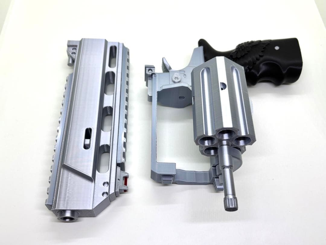 （組立版）RE9 リボルバー(非金属、発射能力なし）