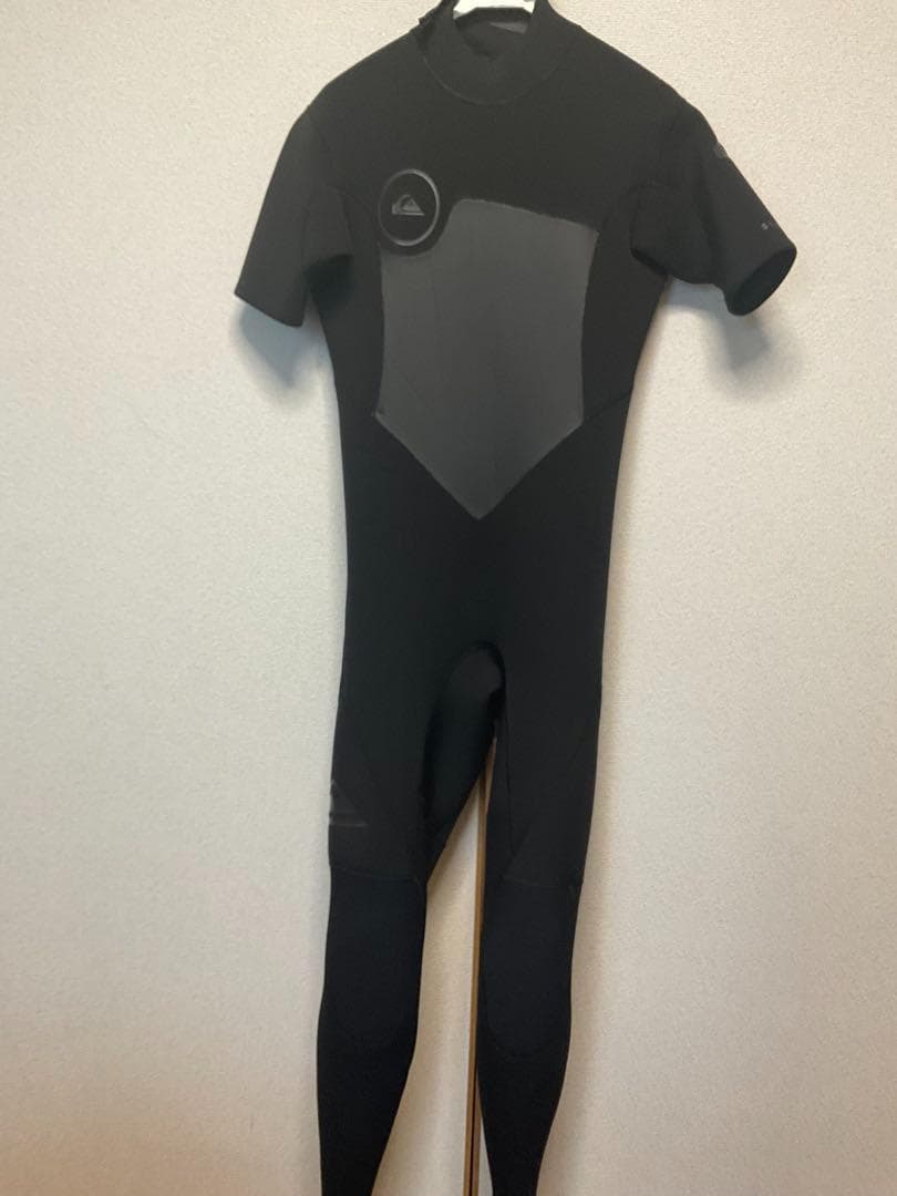 美品！クイックシルバー SYNCRO　シーガル　ウェットスーツ サイズLS