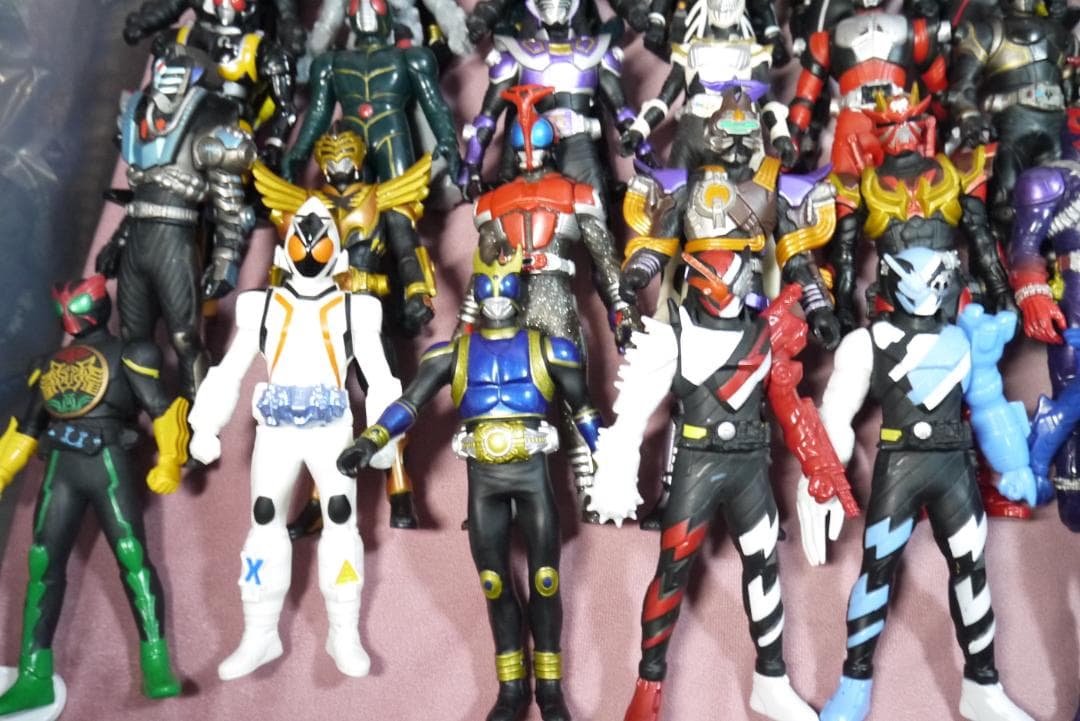 ライダーヒーローシリーズ　ビッグソフビフィギュア　仮面ライダー　ソフビ108体