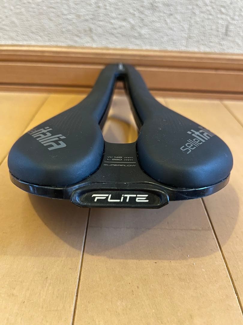 selle ITALIA FLITE BOOST TM SUPERFLOW中古
