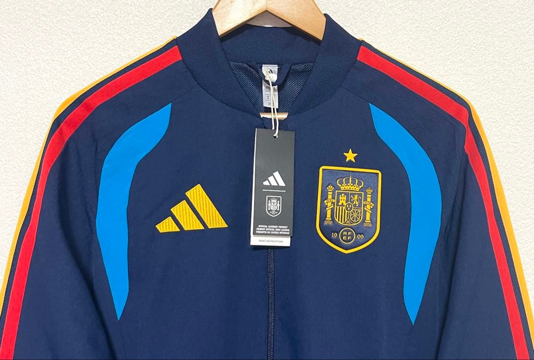 adidas サッカー スペイン代表 2026 トラックジャケット ジャージ