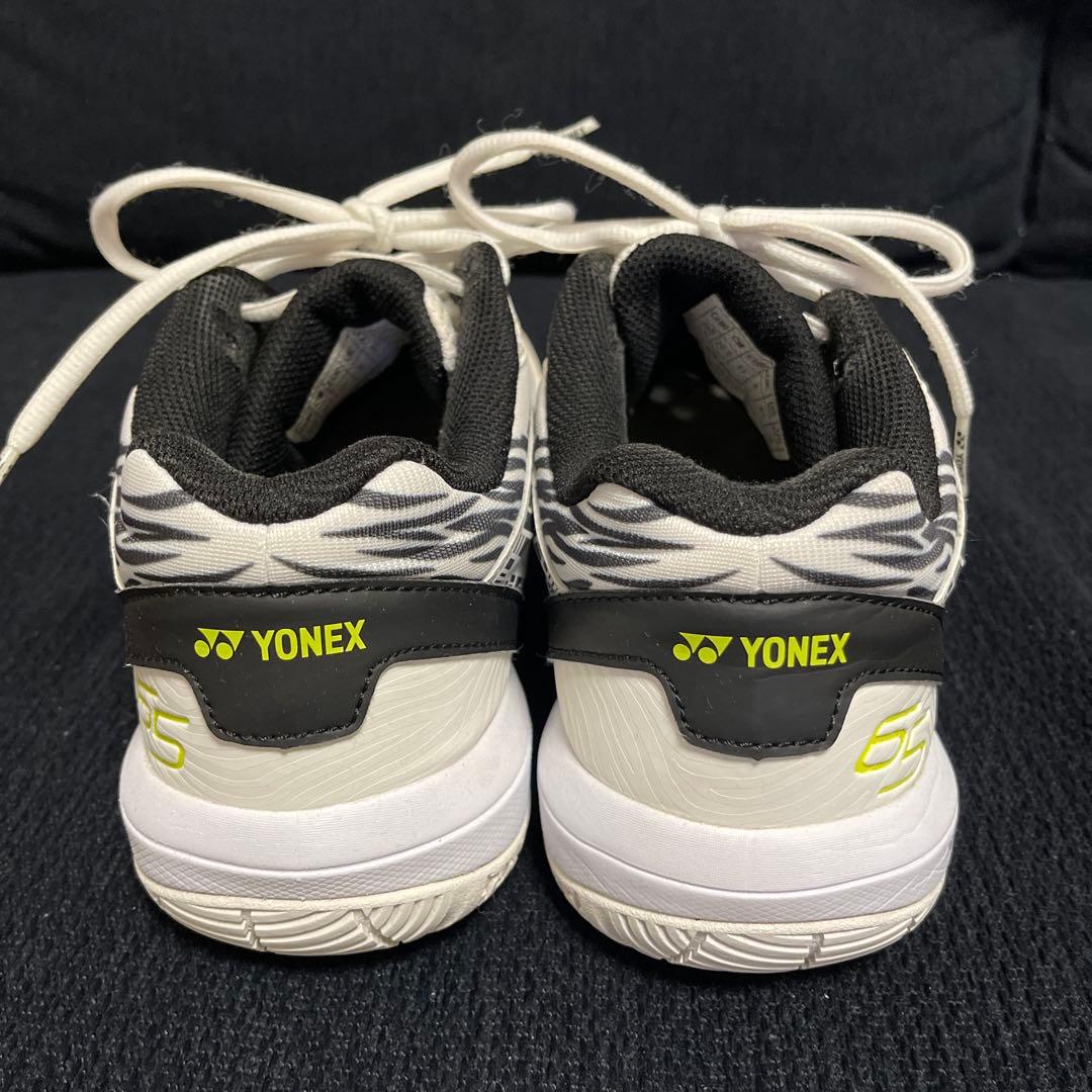YONEX バドミントンシューズ　桃田モデル　 パワークッション65z