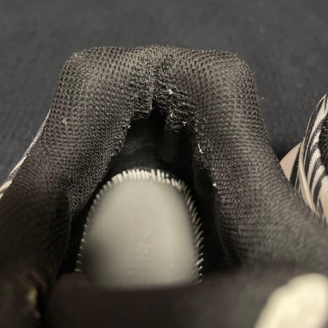 YONEX バドミントンシューズ　桃田モデル　 パワークッション65z
