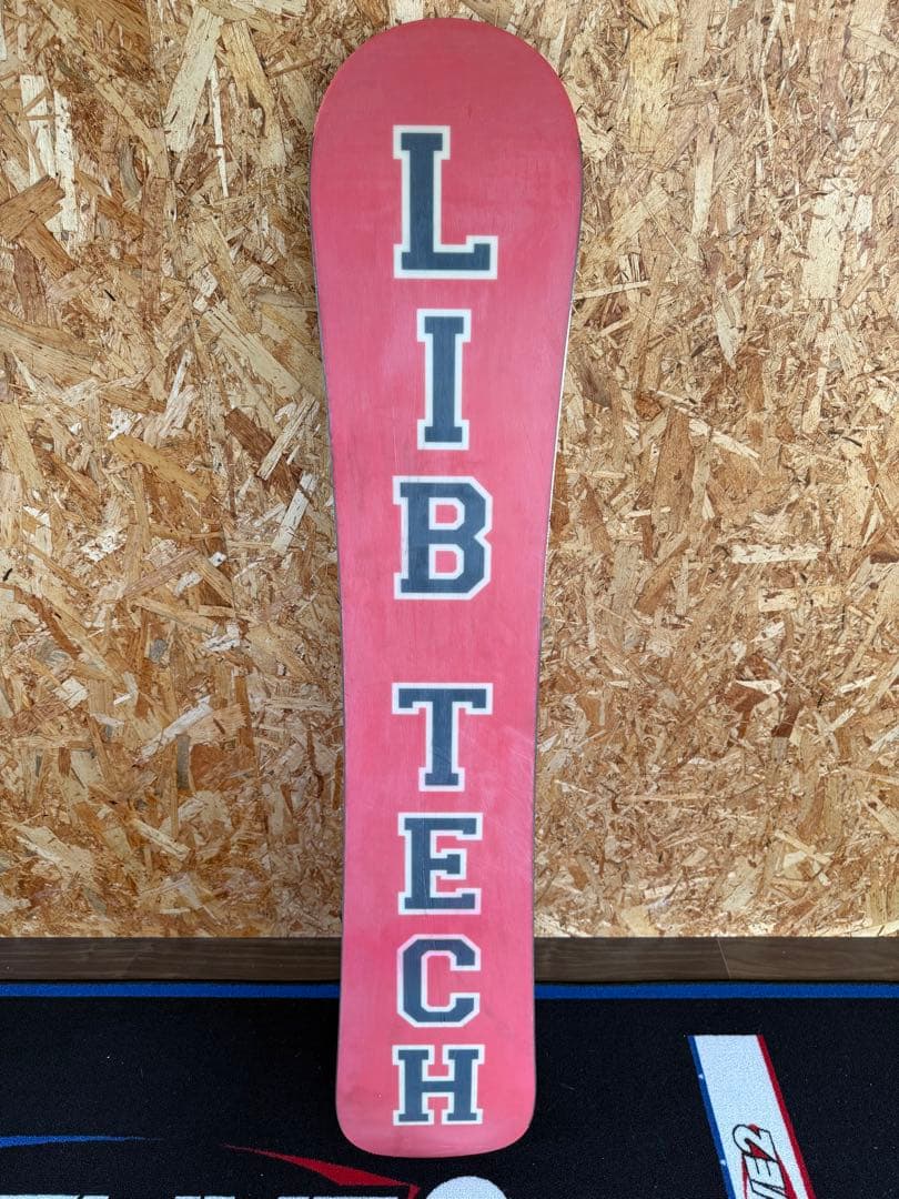 【最終値下げ】LIB TECH YUKI 154 スノーボード板　山崎勇亀モデル