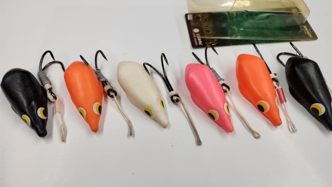 アルキデス フロッグ型ソフトルアー 6個セット　SMITH 雷魚