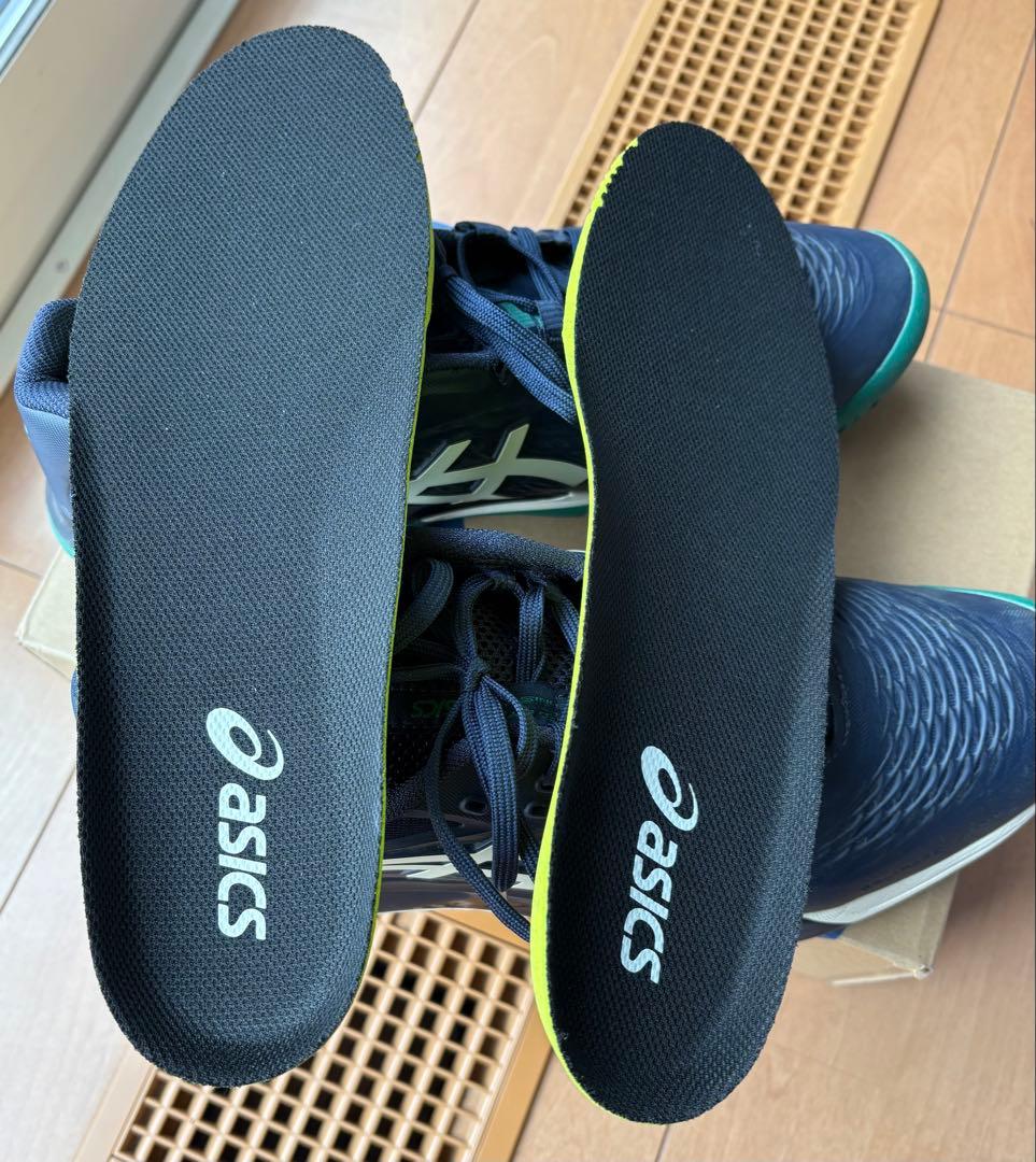 （美品）ASICS GEL-RESOLUTION X WIDE 27.5cm