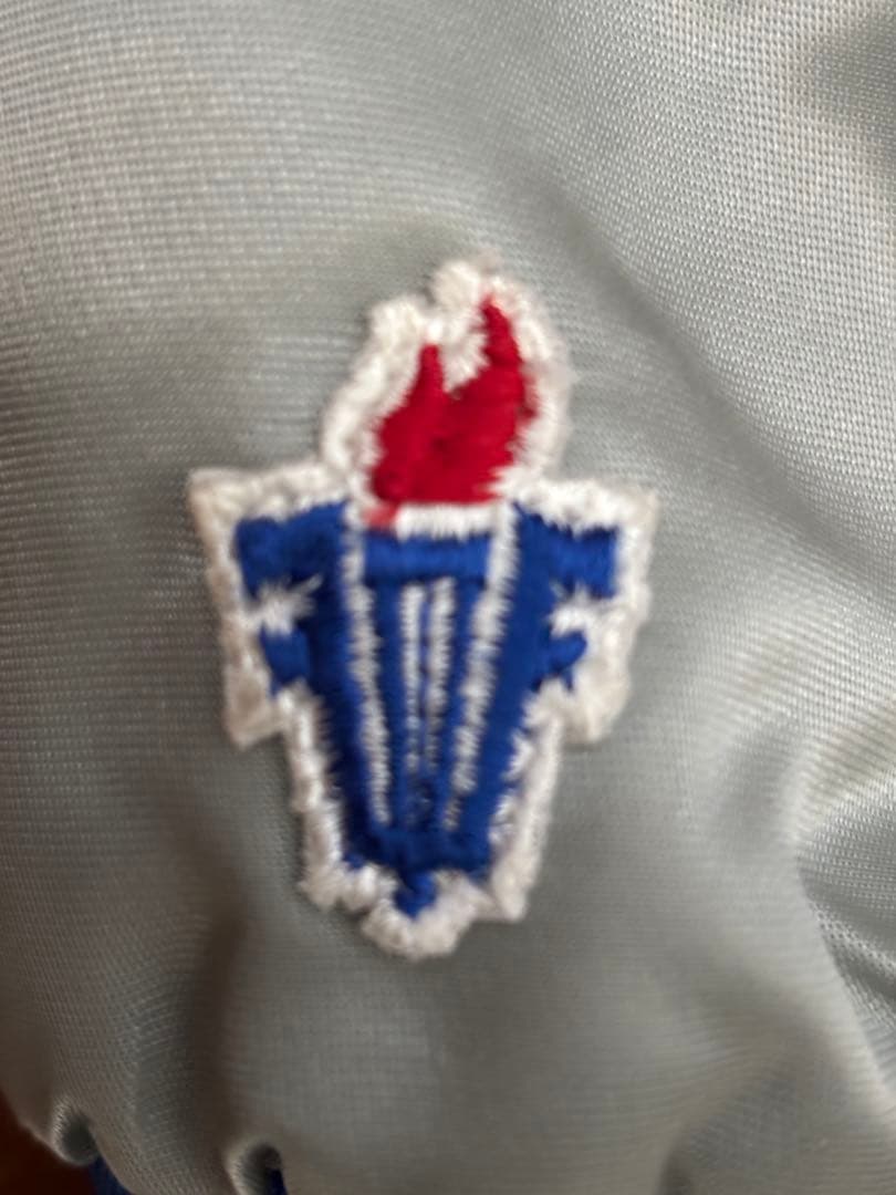 レオン Dodgers サテンジャケット シルバー