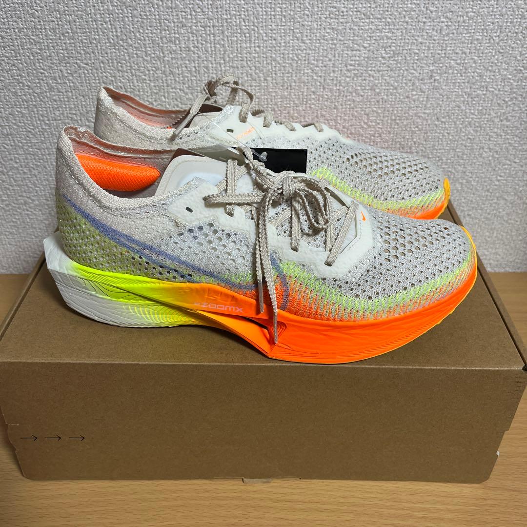 新品 ZOOMX VAPORFLY NEXT% 3 ORANGE 24.5cm