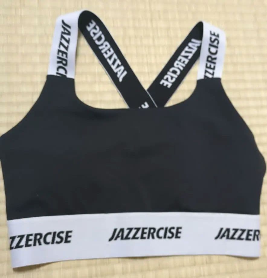 JAZZERCIZE ラップスポーツブラ