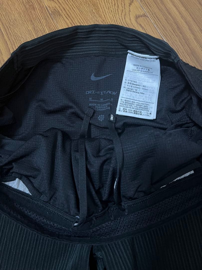 Nike ナイキ エアロスイフト Mサイズ ブラック ハーフタイツ