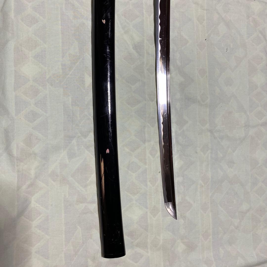 格安高級居合刀 濃緑柄 桜花透し木瓜鍔 螺鈿桜花入黒呂鞘