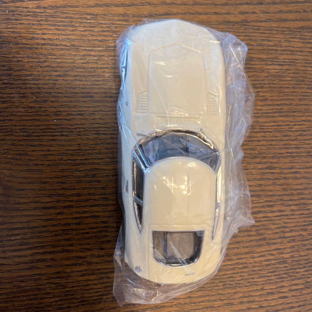 トヨタ2000GT（40周年復刻版モデル）シリアルナンバー0723-1000箱