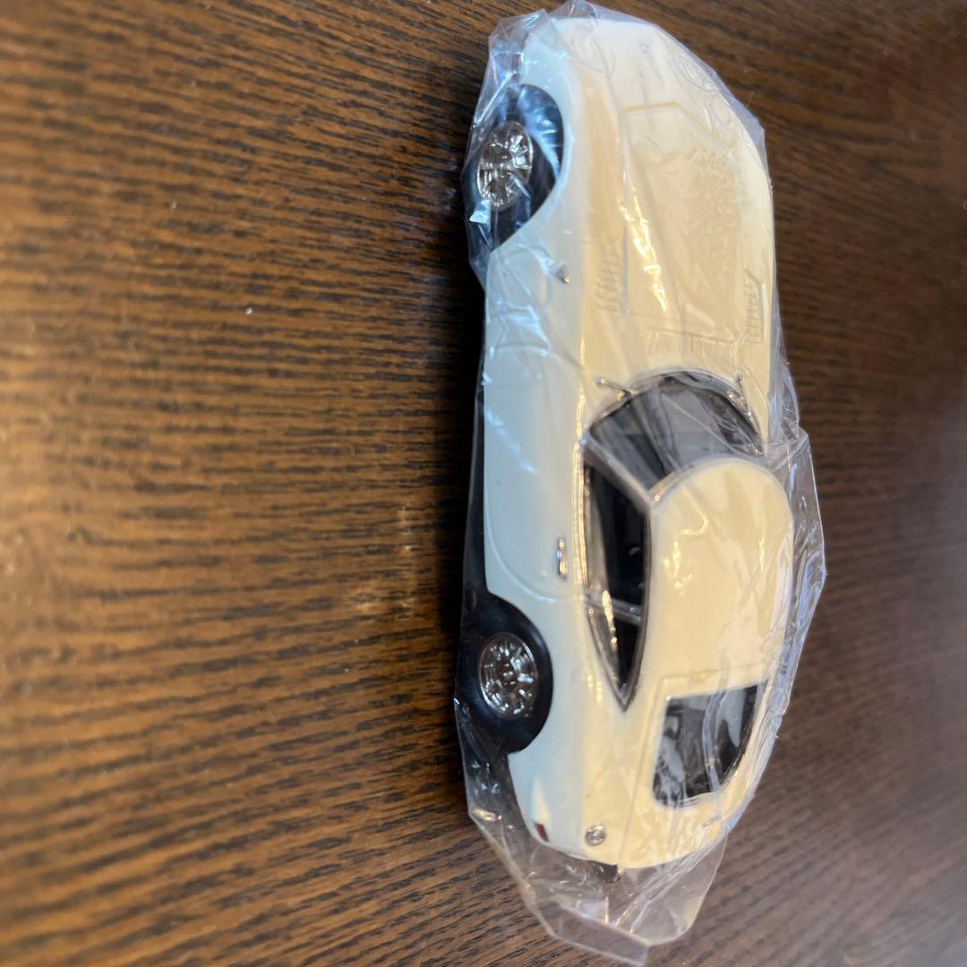 トヨタ2000GT（40周年復刻版モデル）シリアルナンバー0723-1000箱