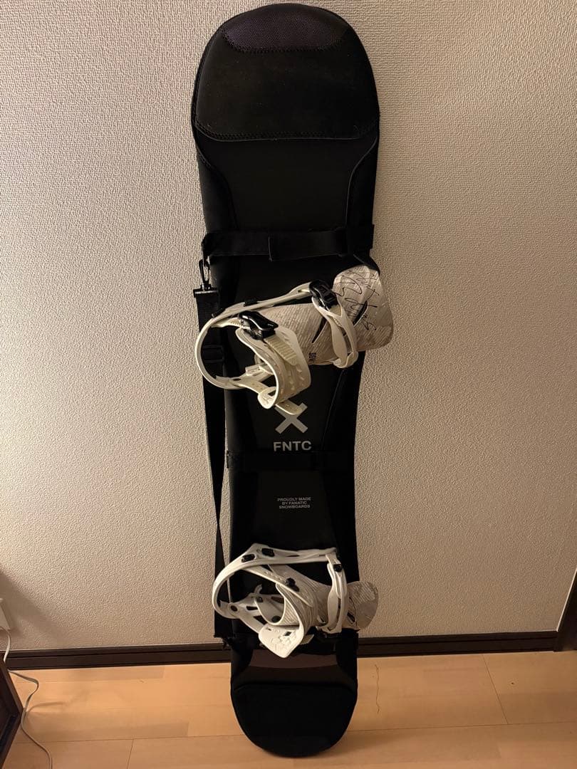 スノーボード　グラトリ　FNTC CAT FLUX DSWビンディング151cm