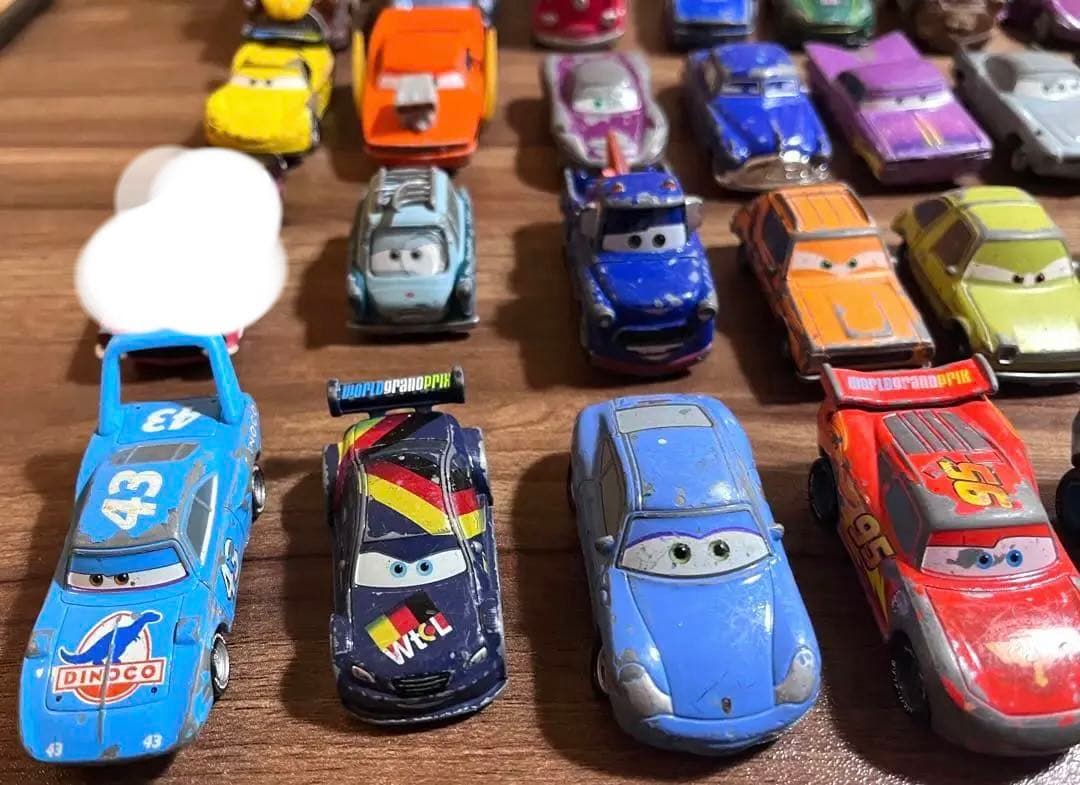 カーズ　ミニカー&シーシング収納ケース