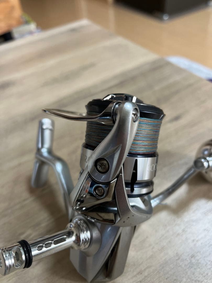 シマノ　shimano 19 ストラディック 3000MHG