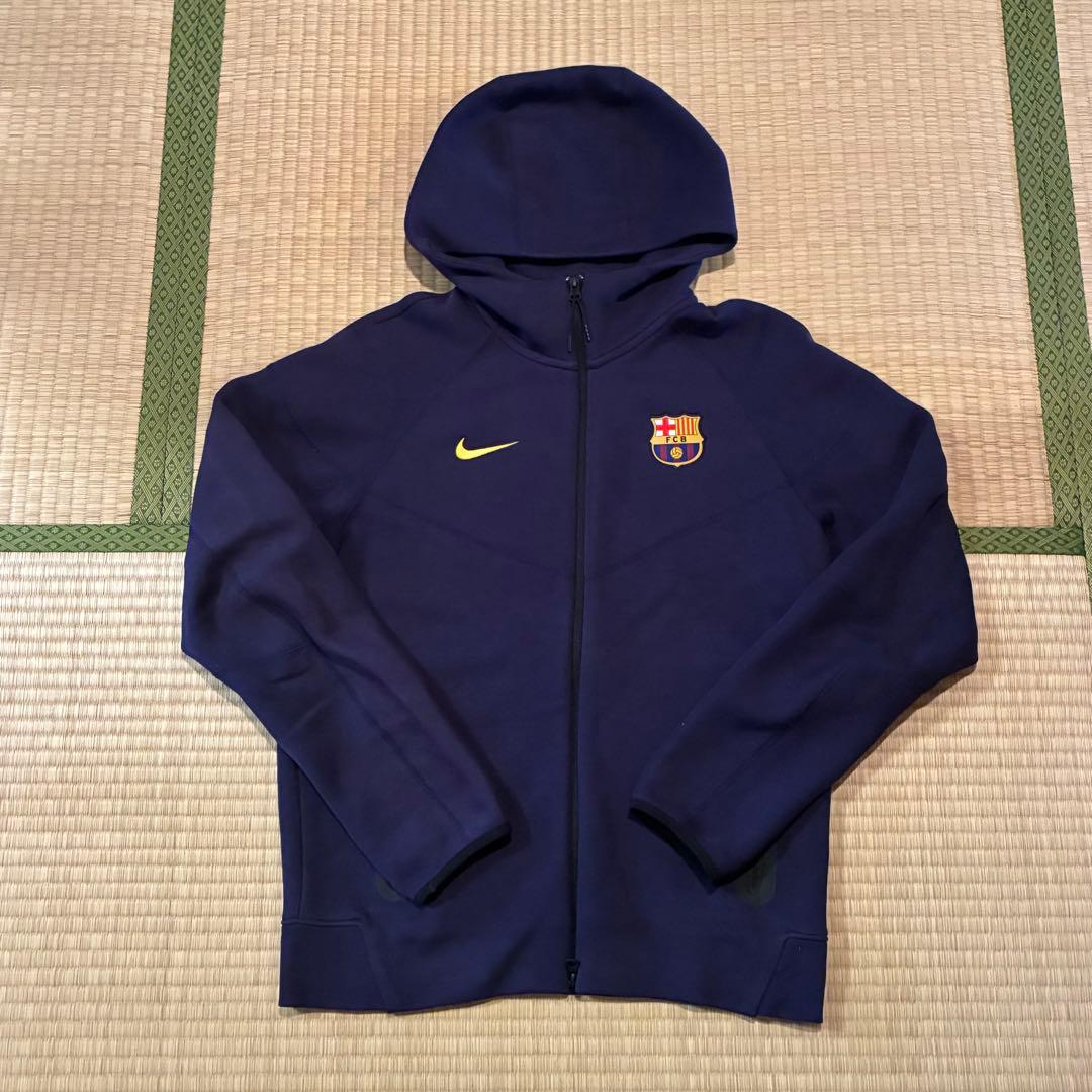 日本未発売 正規品 希少 バルセロナ テックフリース Mサイズ 25 26