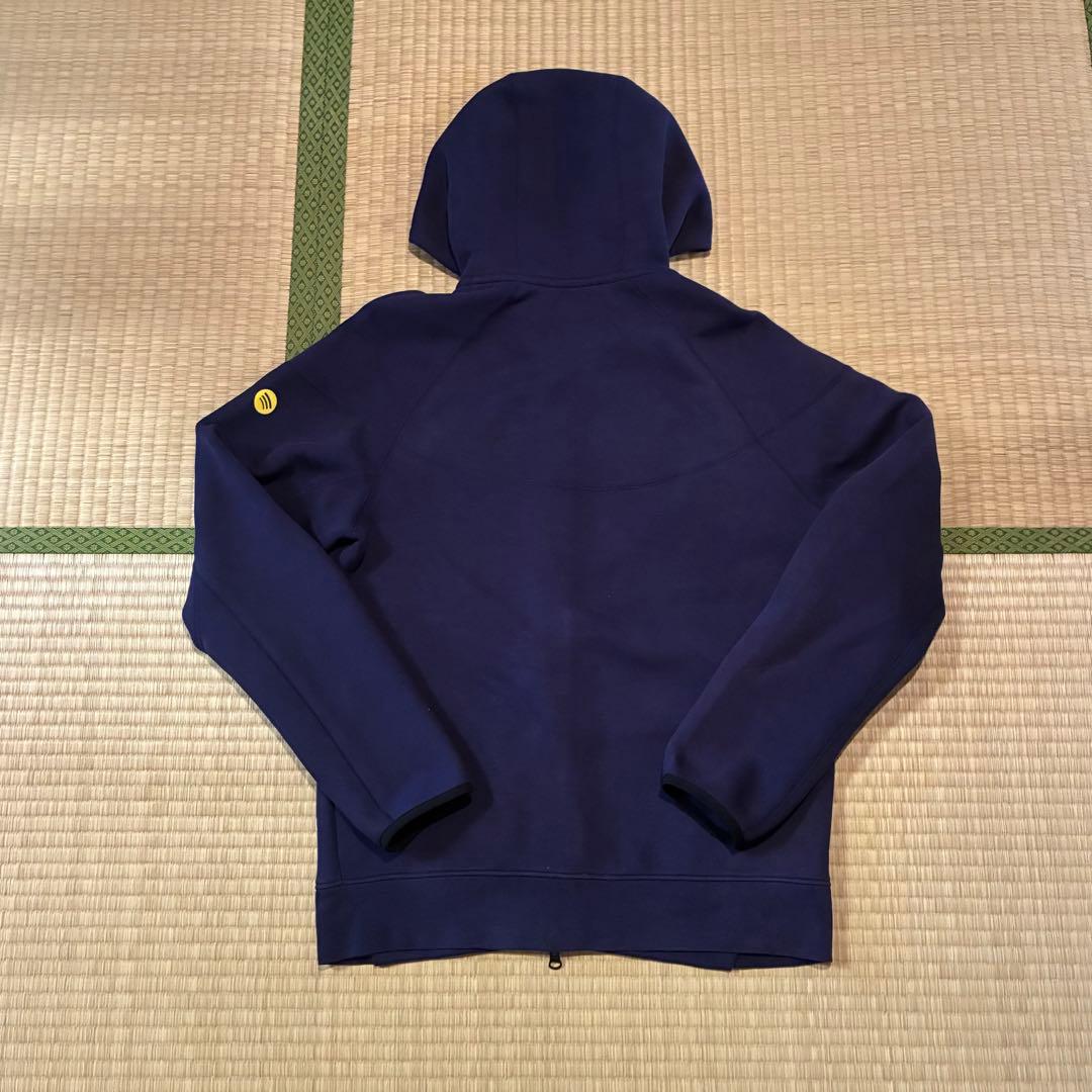 日本未発売 正規品 希少 バルセロナ テックフリース Mサイズ 25 26