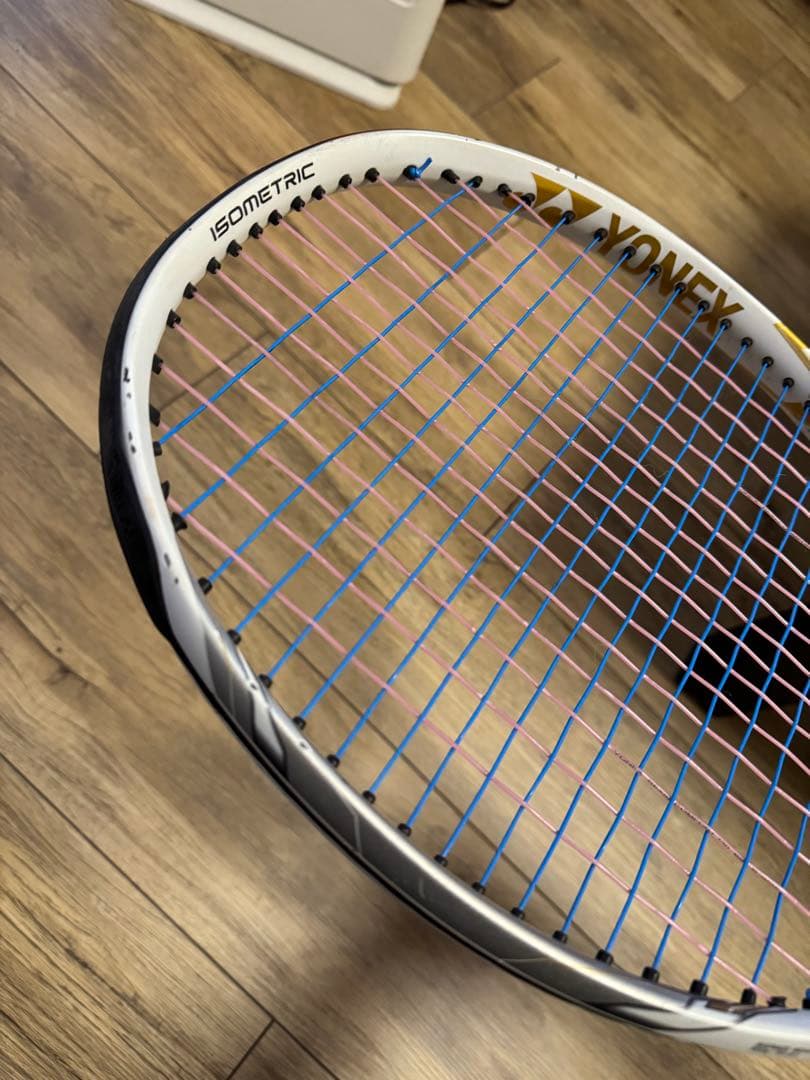 YONEX e-zone 100 大坂なおみモデル