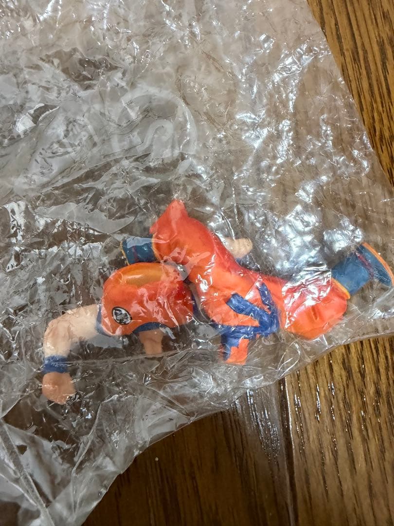 ドラゴンボール　カプセル 悟空蛇の道を行く　激闘 宇宙一の強戦士 サイヤ人編