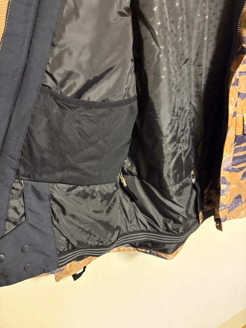 Quiksilver DRYFLIGHT スノーボードウェア S/P 迷彩