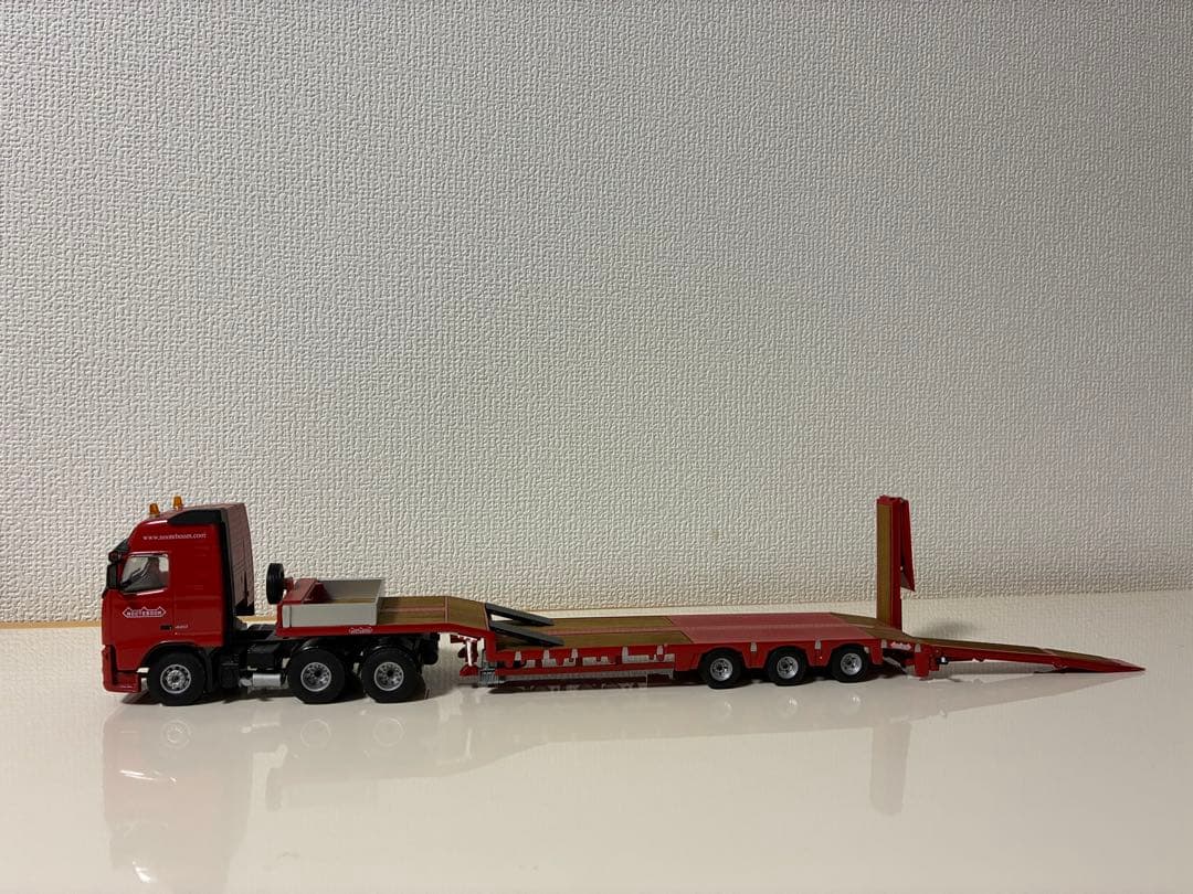 ライオントイズ ボルボ FH12トレーラー ノーテブーム ローローダー 1/50