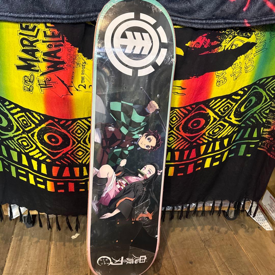 Element 鬼滅の刃 竈門炭治郎 竈門禰豆子スケボーデッキ8.125㌅