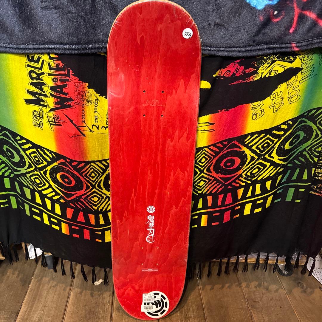 Element 鬼滅の刃 竈門炭治郎 竈門禰豆子スケボーデッキ8.125㌅