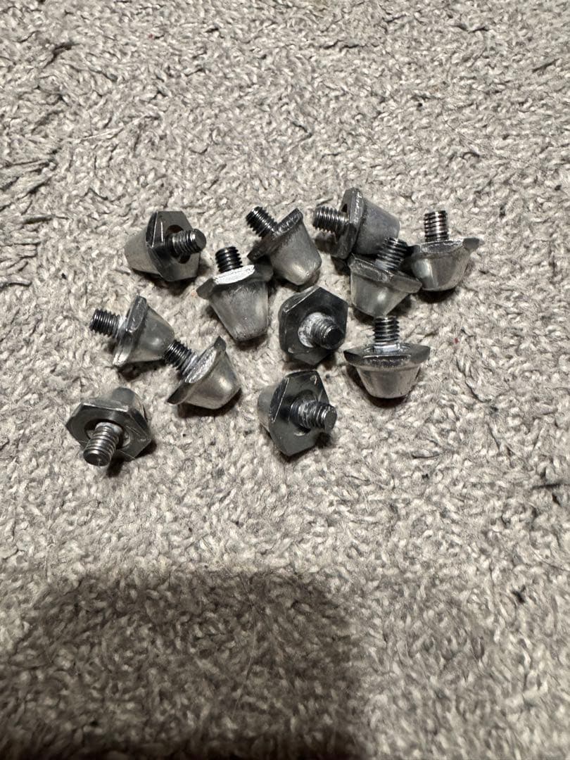 早い者勝ちです‼️サッカースパイクSG