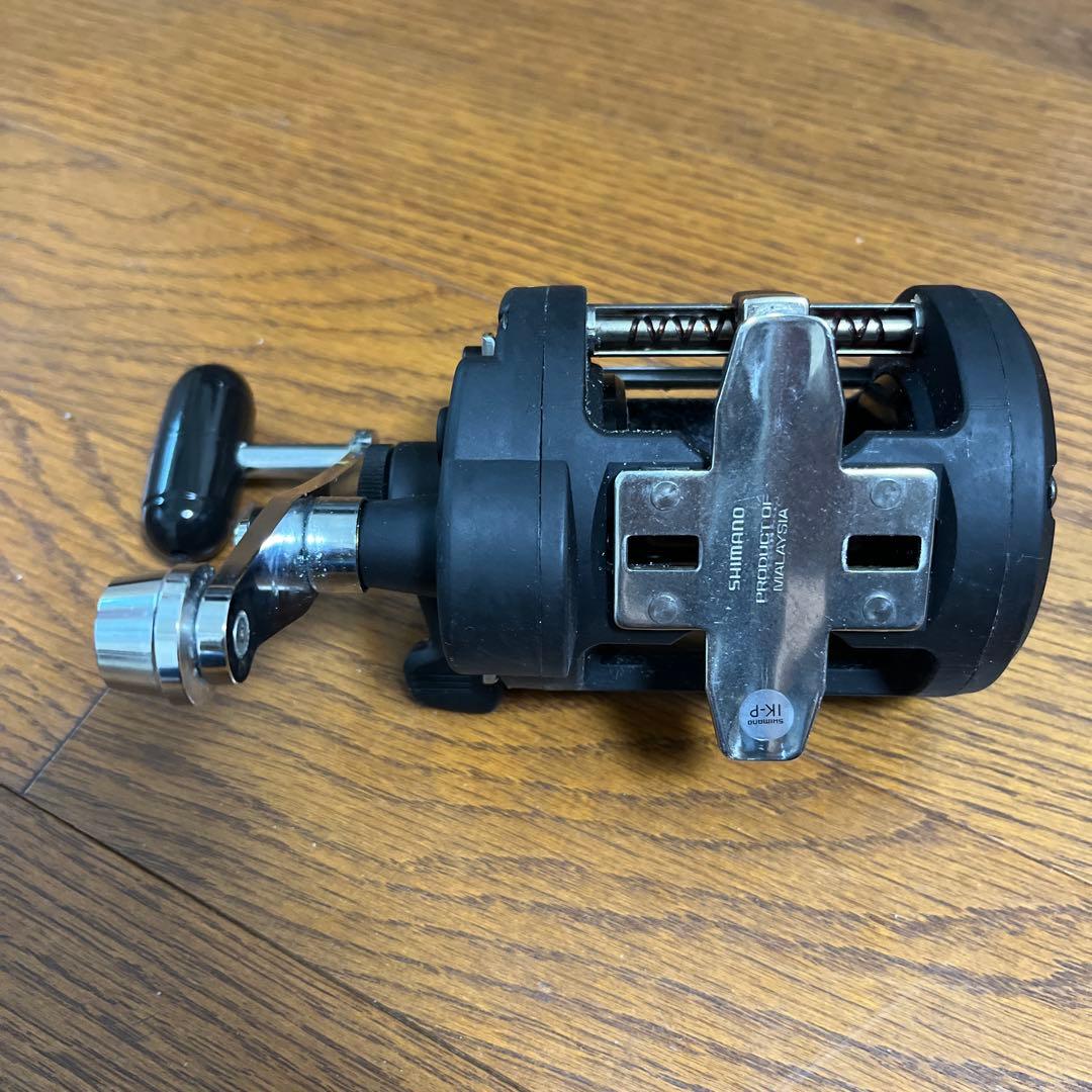 SHIMANO Charter Special TR 2000 LDベイトリール