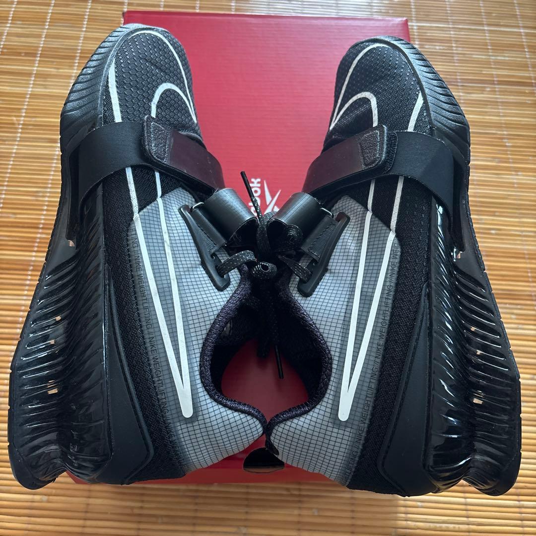 NIKE ロマレオス4 9.5(27.5cm ) ウエイトリフティングシューズ