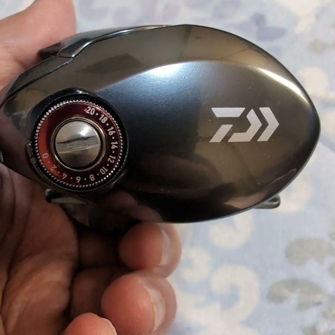Daiwa Tatula SV TW 7.3 右巻き①
