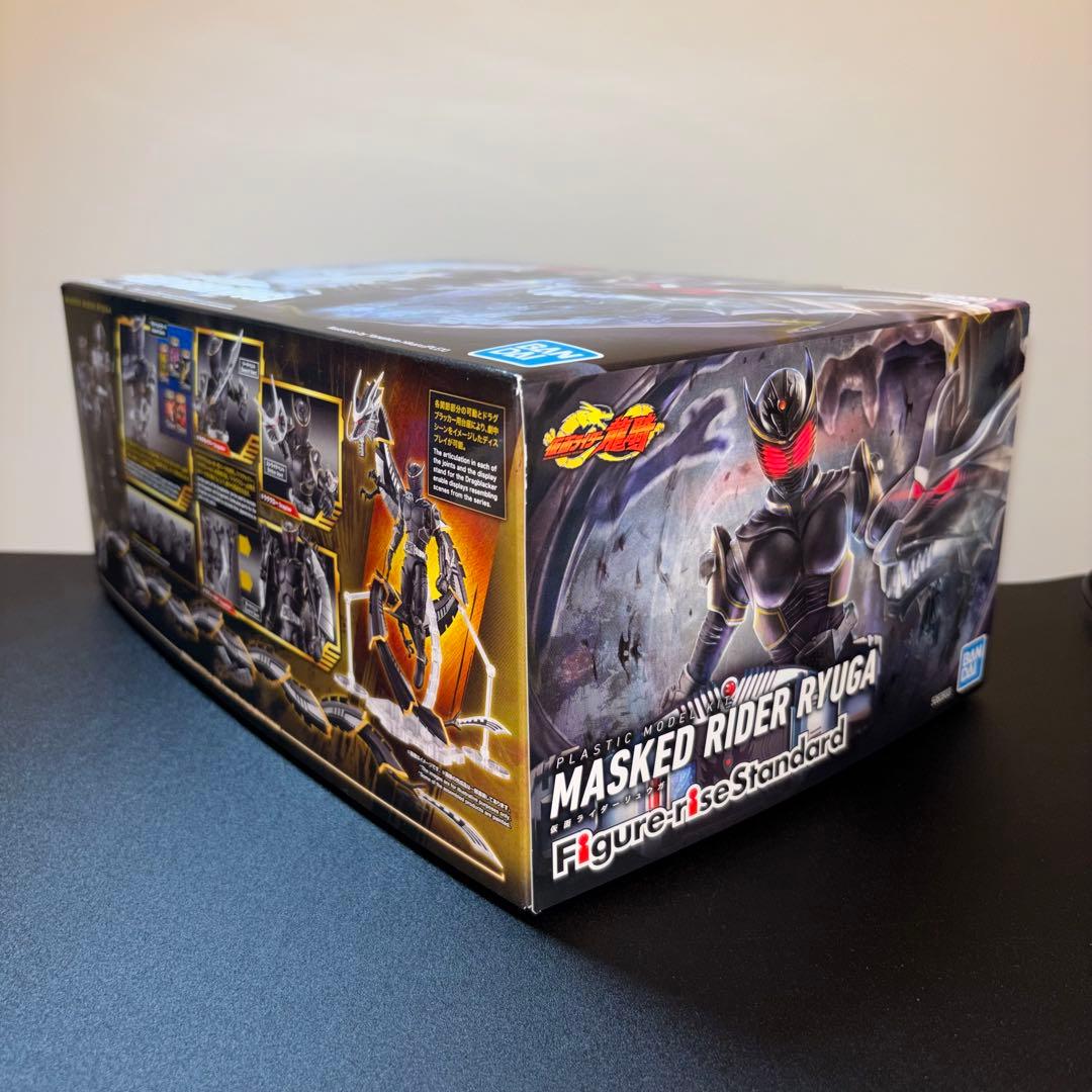 Figure-rise Standard 仮面ライダーリュウガ　フィギュアライズ