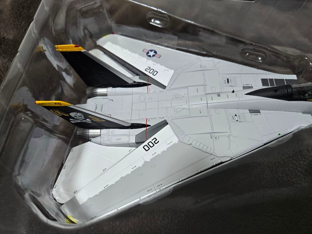 航空機・ヘリコプター Calibre Wings F-14A VF-84 1/72