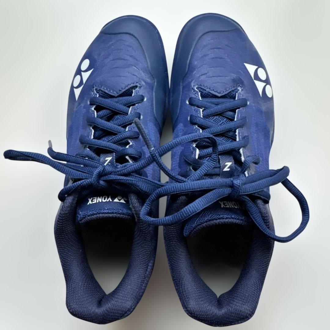 YONEX パワークッション エアラス Z ウィメン　 23、5㎝
